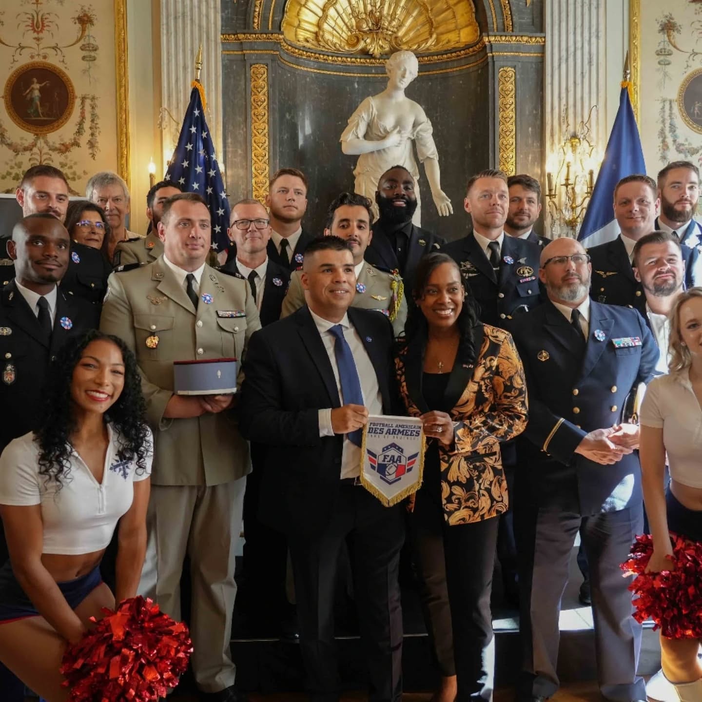 Présence de la FAA à l'ambassade des USA avec les Saints